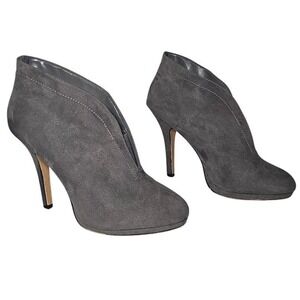 Apt. 9 Ankle Boots Grey Faux Suede V-Cut Stiletto Platform Size 9 Booties, Chic